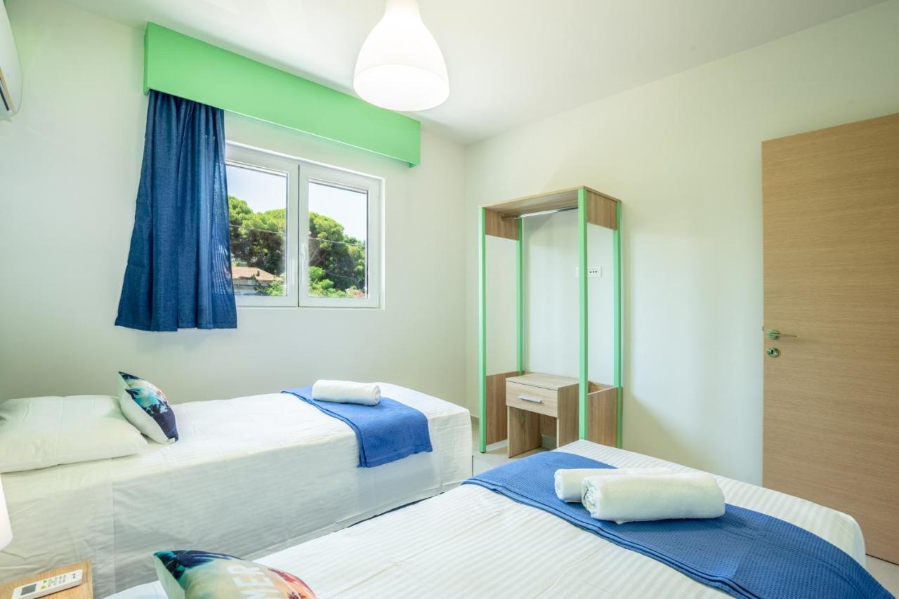 Apartment Massimo Ялисос Екстериор снимка